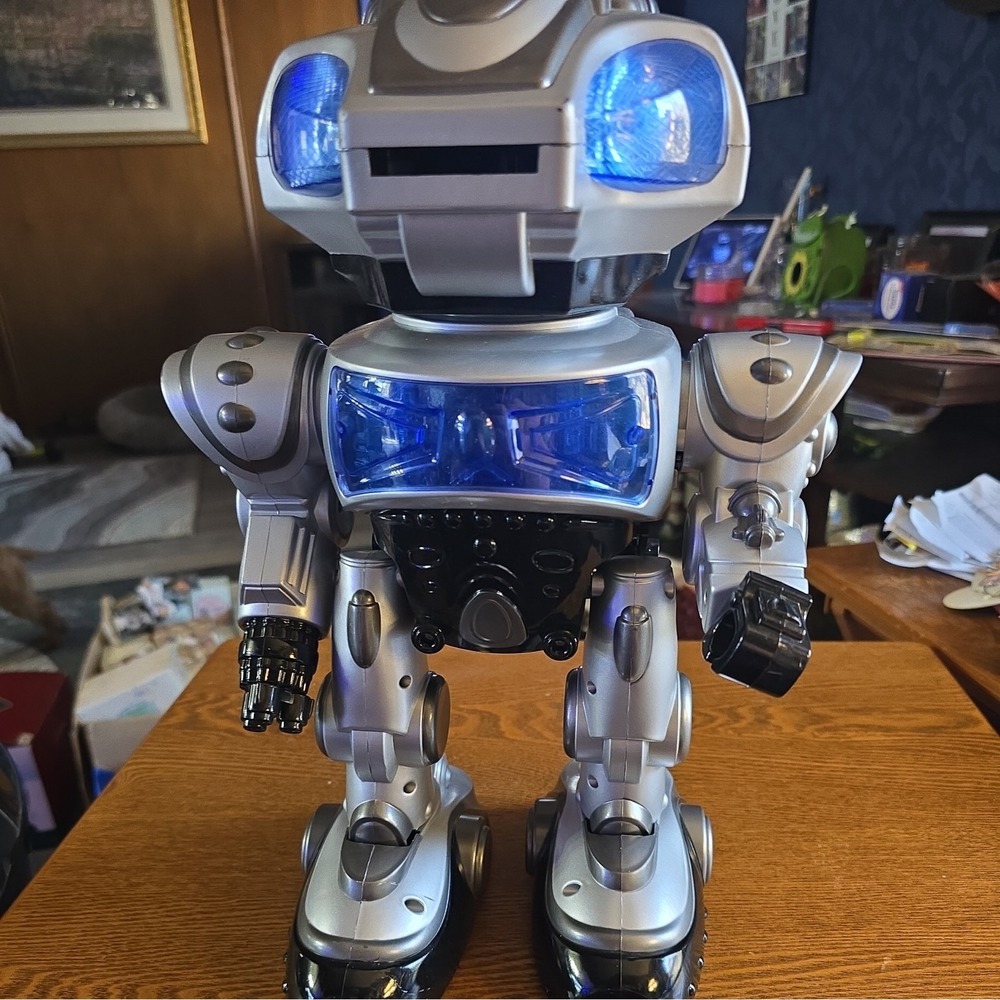 Vintage Action Robot Toy Alien Insect Figurine Toy Walking Singing Moving Repair